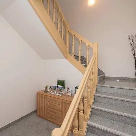 Angerer * באד אאוסי