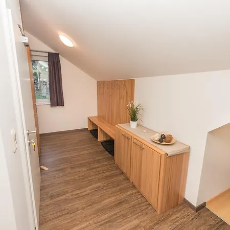 Angerer Apartment *